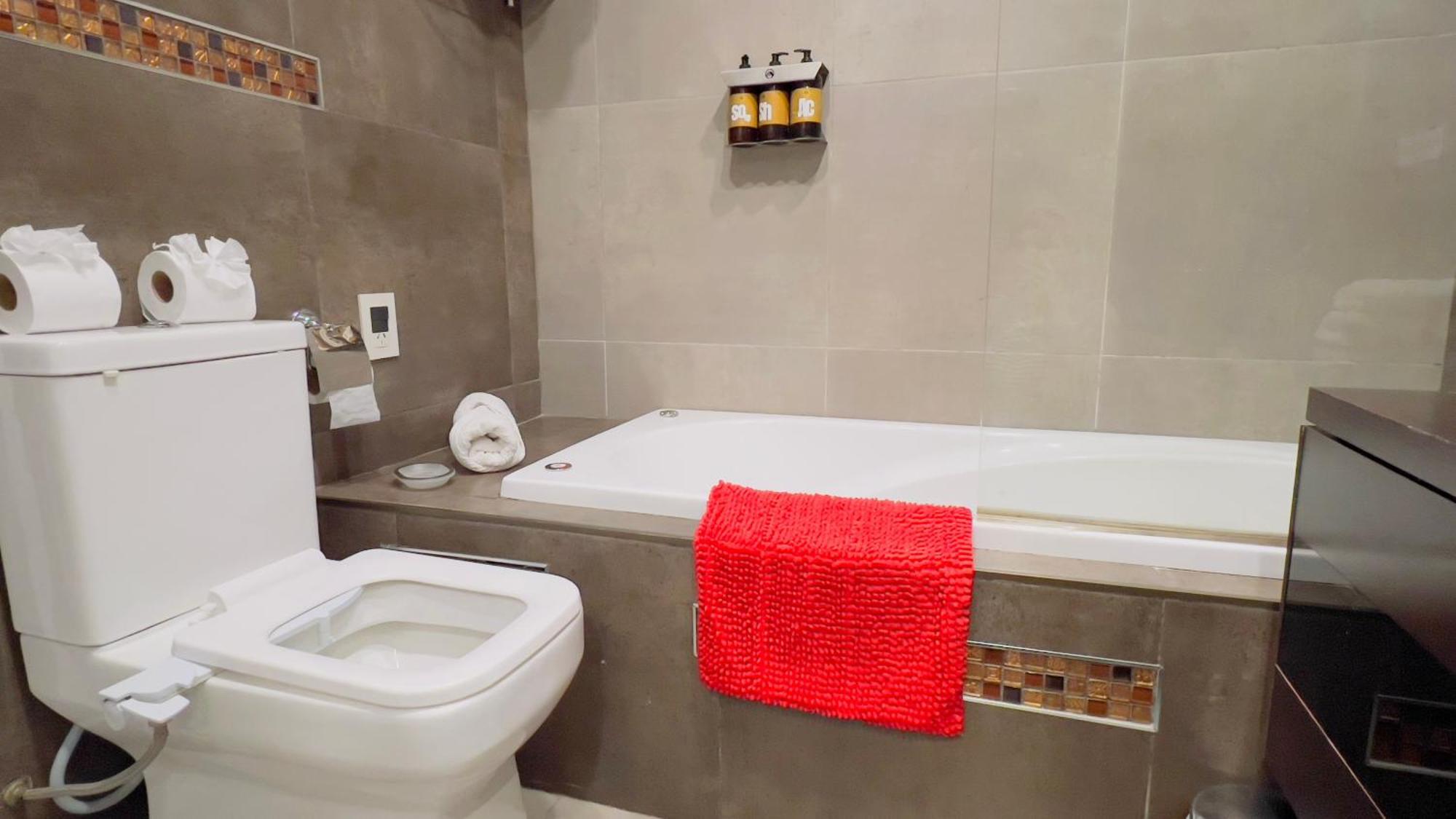 Excelente Casa 2 Dorm Con Cochera Y Piscina Cerca Del Centro De Vcp